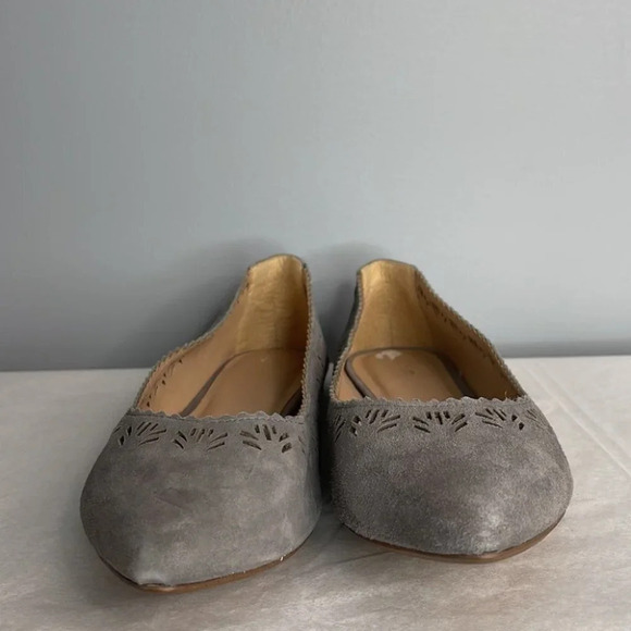 JOES JEANS Pointed Toe Ballet Flats Grey Genuine Suede Laser Cut Slip On 10 - Picture 4 of 12